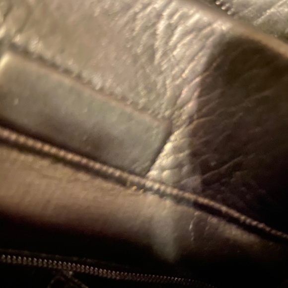 Beautiful exquisite genuine leather portfolio - Picture 3 of 16